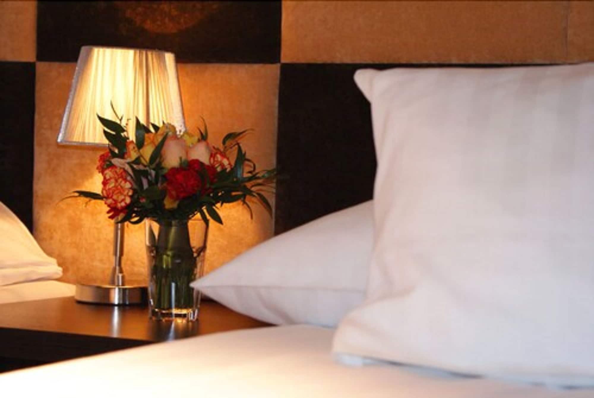 Boutique Hotel'S I Milionowa Лодзь Екстер'єр фото
